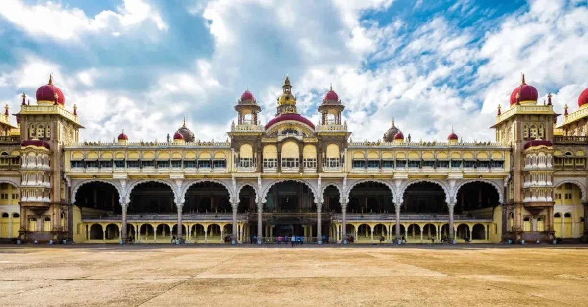 Top 10 Tourist Places to Visit in Mysore - Local Tourism